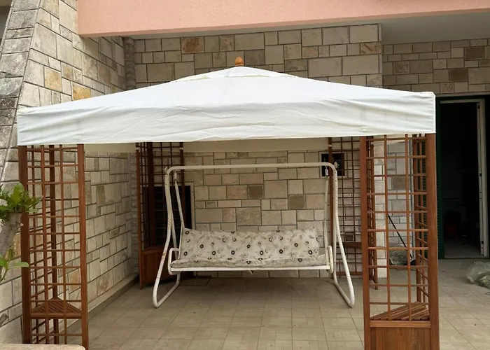 I Baia & * Gallipoli